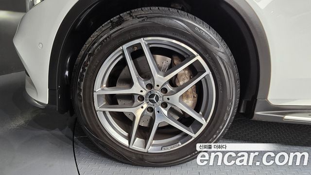 Mercedes-Benz GLC-Class 2017 — photo 5