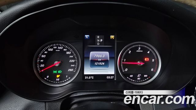 Mercedes-Benz GLC-Class 2017 — photo 8