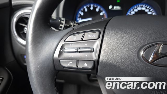 Hyundai Kona 2021 — photo 19