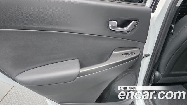Hyundai Kona 2021 — photo 15