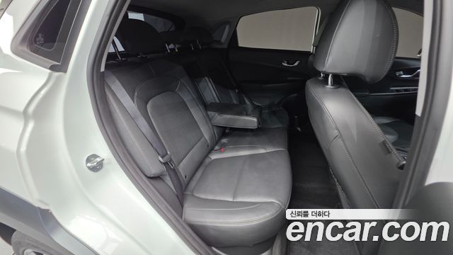 Hyundai Kona 2021 — photo 36