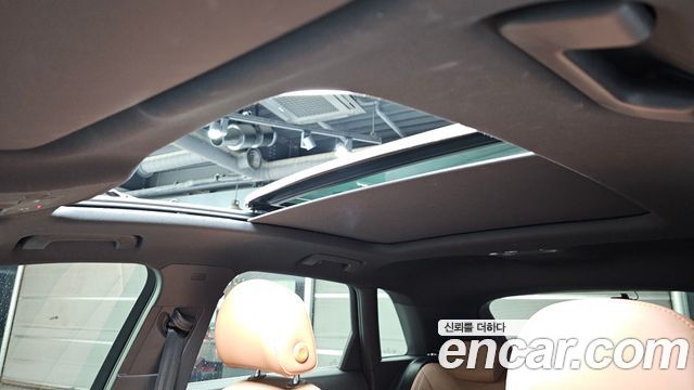 Audi Q3 2020 — photo 25