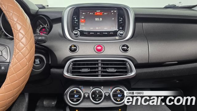 Fiat 500X 2016 — photo 14