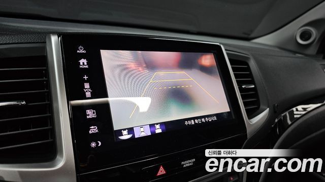 Honda Pilot 2018 — photo 15