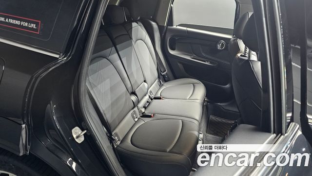 Mini Countryman 2023 — photo 17