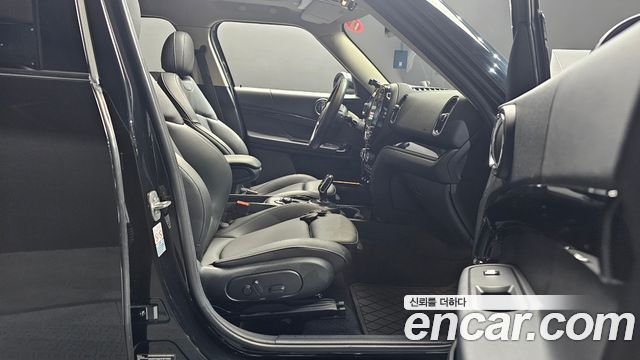Mini Countryman 2023 — photo 16