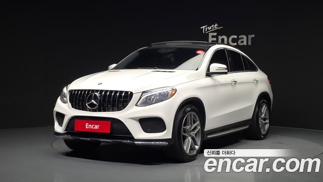Mercedes-Benz GLE-Class 2018 — photo 1