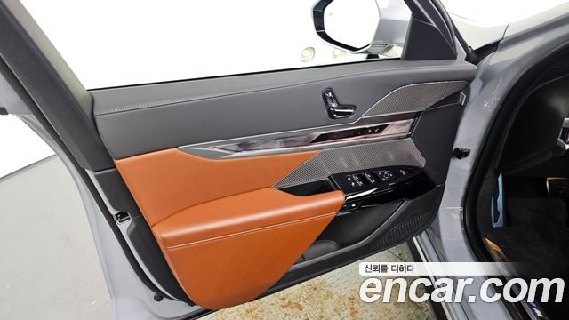BMW 7-Series 2023 — photo 14