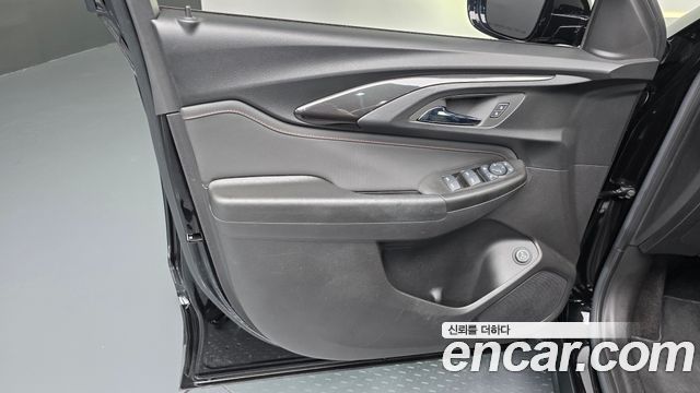 ChevroletGMDaewoo Trailblazer 2023 — photo 14