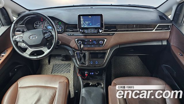 Hyundai Starex 2019 — photo 10