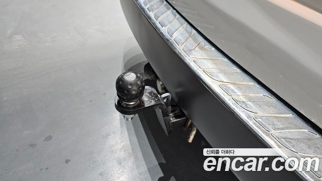 Hyundai Starex 2019 — photo 28