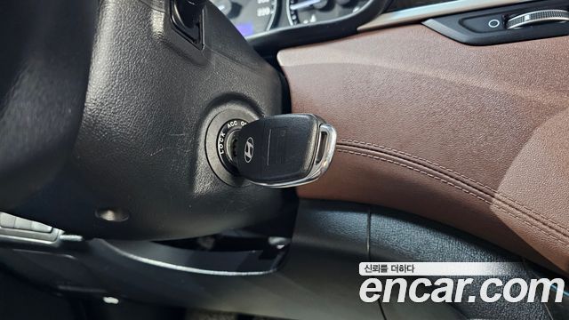 Hyundai Starex 2019 — photo 29