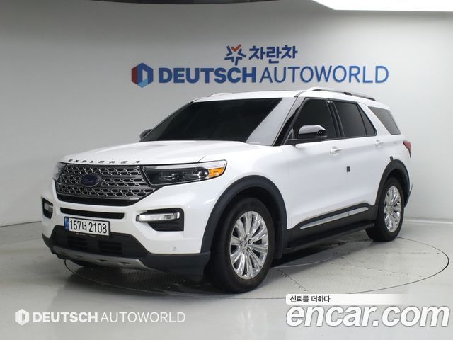 Ford Explorer 2022 — photo 1