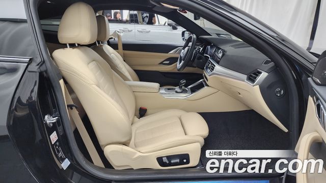 BMW 4-Series 2021 — photo 11