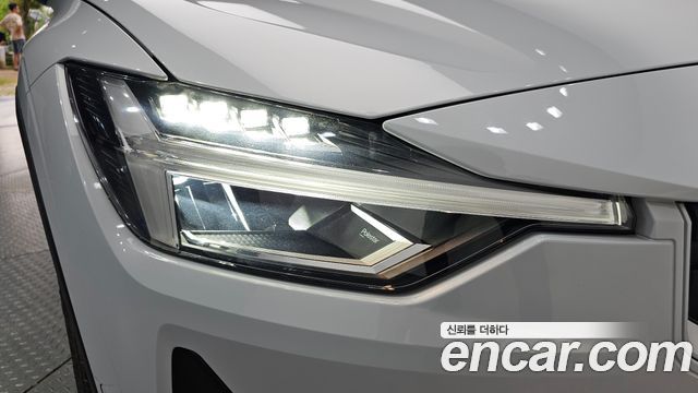 Polestar Polestar 2 2023 — photo 8