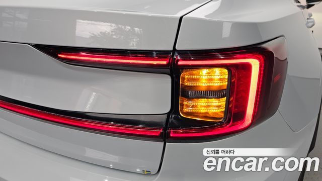 Polestar Polestar 2 2023 — photo 9