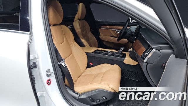Volvo S90 2019 — photo 11