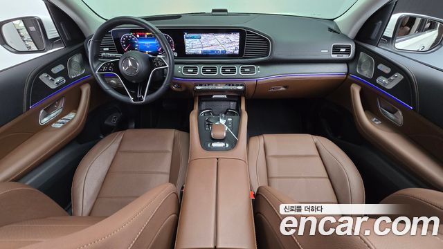 Mercedes-Benz GLE-Class 2025 — photo 10