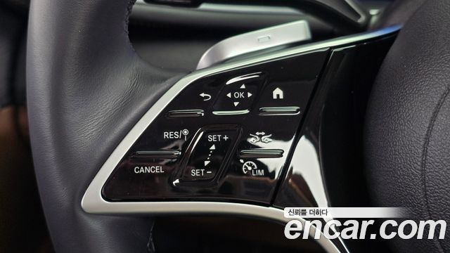 Mercedes-Benz GLE-Class 2025 — photo 20