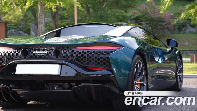 Mclaren Artura 2023 — photo 2