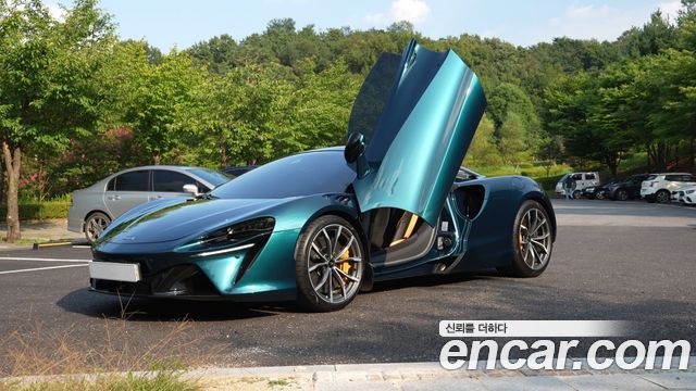 Mclaren Artura 2023 — photo 3