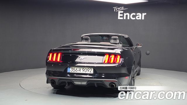 Ford Mustang 2016 — photo 4
