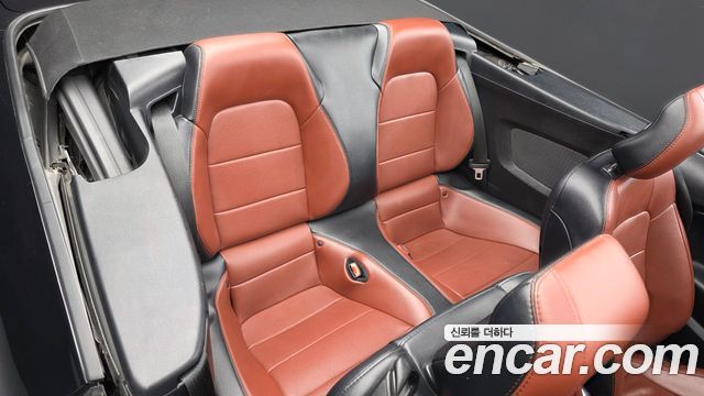 Ford Mustang 2016 — photo 12