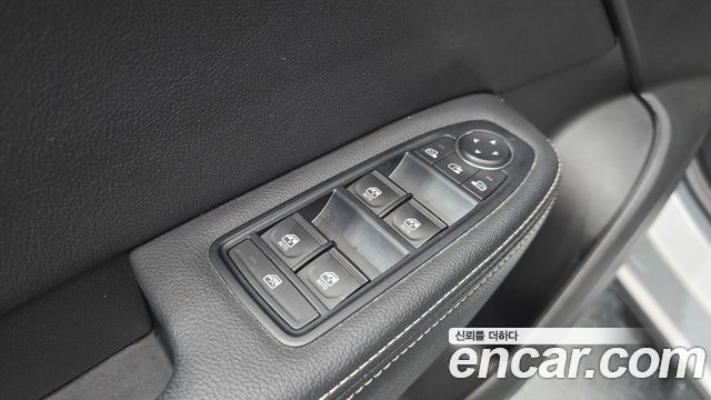 Renault Korea XM3 2023 — photo 19