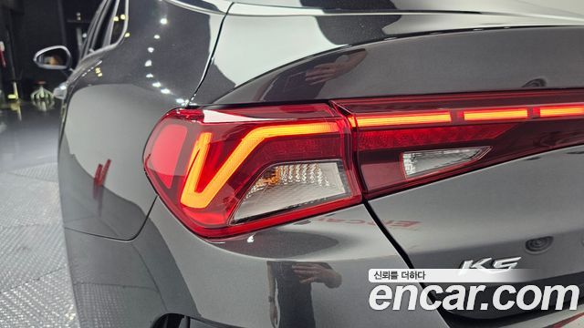 Kia K5 2020 — photo 9