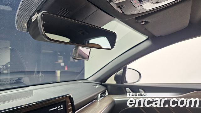 Kia K5 2020 — photo 31