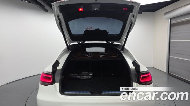 Mercedes-Benz GLC-Class 2023 — photo 26