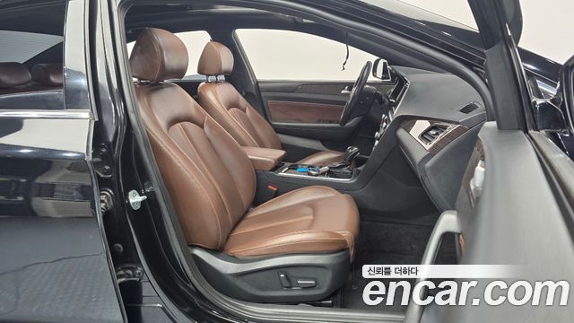 Hyundai Sonata 2019 — photo 12