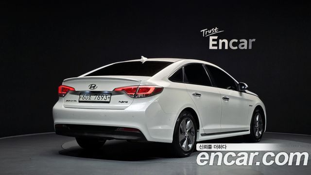 Hyundai Sonata 2017 — photo 2