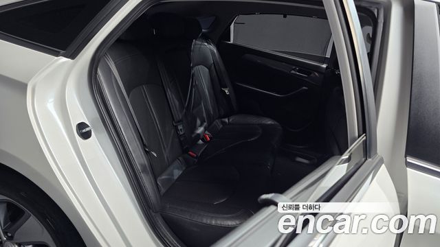 Hyundai Sonata 2017 — photo 16