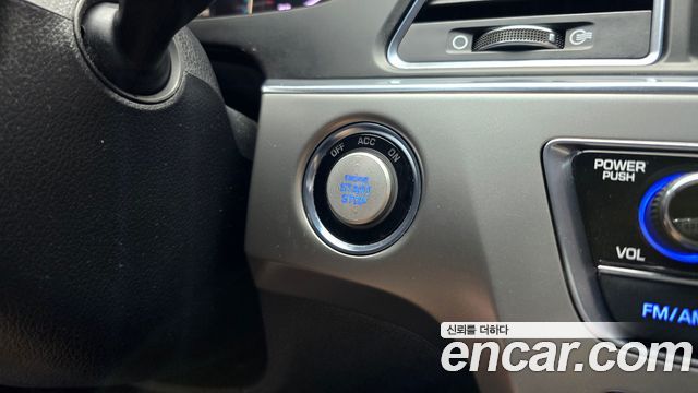 Hyundai Sonata 2017 — photo 29
