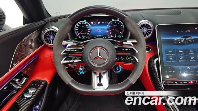 Mercedes-Benz SL-Class 2023 — photo 19