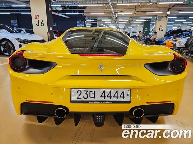 Ferrari 488 2018 — photo 4