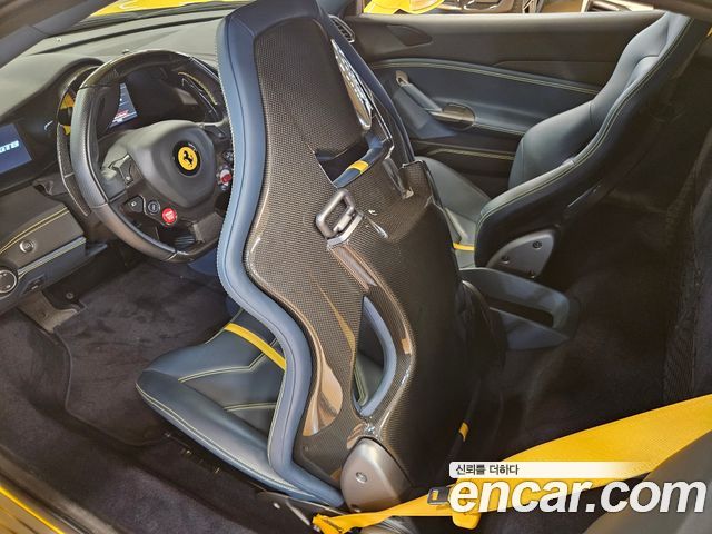 Ferrari 488 2018 — photo 11