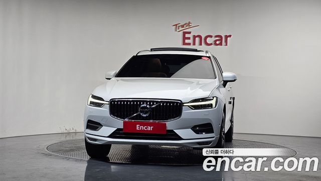 Volvo XC60 2018 — photo 3