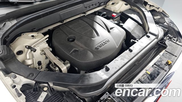 Volvo XC60 2018 — photo 6