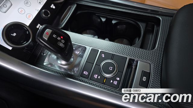 Land Rover Range Rover Sport 2021 — photo 12