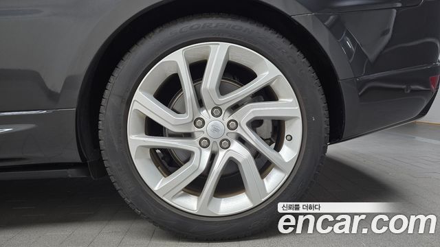 Land Rover Range Rover Sport 2021 — photo 7