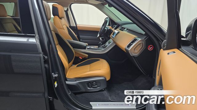 Land Rover Range Rover Sport 2021 — photo 16