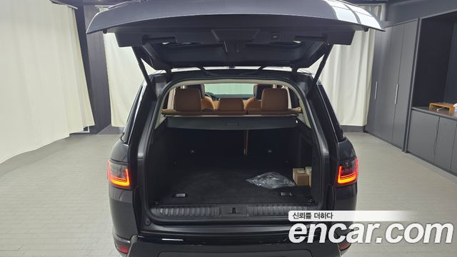 Land Rover Range Rover Sport 2021 — photo 31