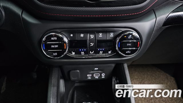 ChevroletGMDaewoo Trailblazer 2022 — photo 30