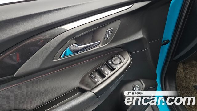 ChevroletGMDaewoo Trailblazer 2022 — photo 33