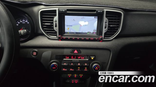 Kia Sportage 2018 — photo 14