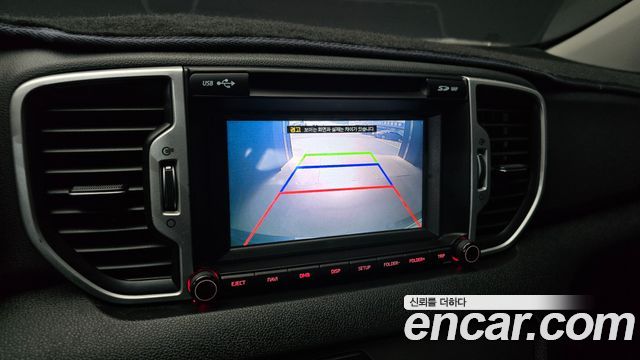 Kia Sportage 2018 — photo 15