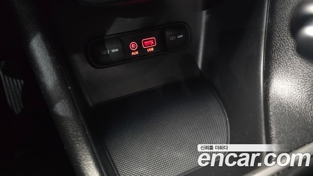 Kia Sportage 2018 — photo 17