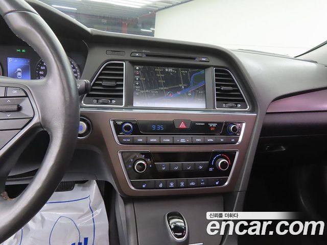 Hyundai Sonata 2017 — photo 10